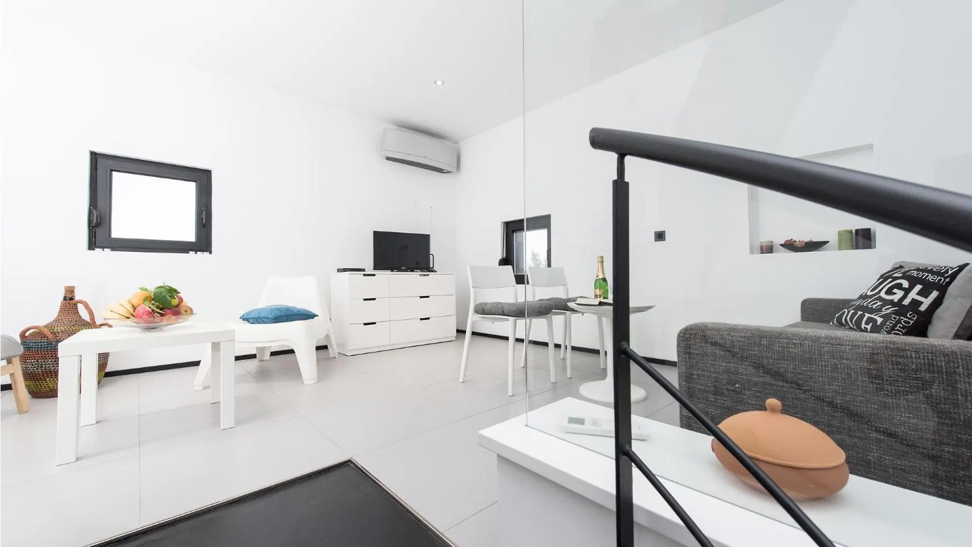 Awesome Home In Dragove With Wifi 0*,  Chorvatsko