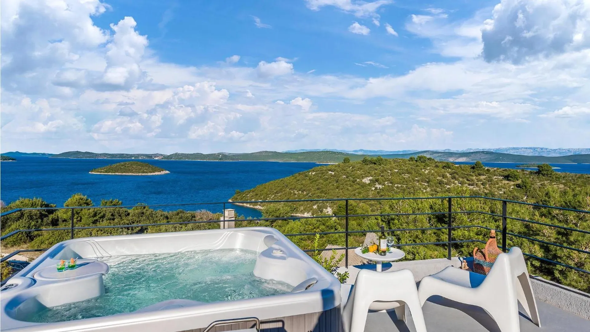 Awesome Home In Dragove With Wifi